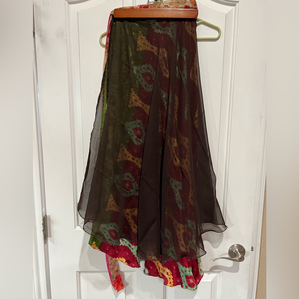 Darn Good Yarn reversible sari wrap skirt, tea length